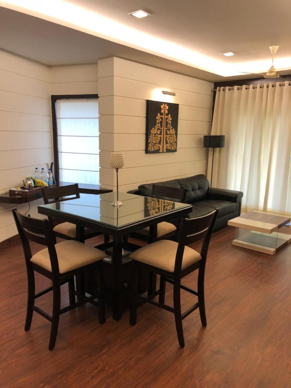 Beautiful Apartments At Tarudhan Valley Golf Resort, Manesar Gurgaon Bagian luar foto